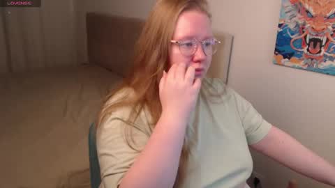 Anya Muna online show from 12.17.24