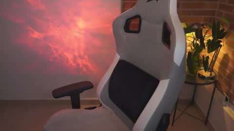 anya online show from 02.23.25