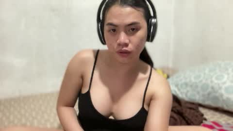 Snapshot of anyalooove chatting on 02.04.26 Hello sweeties I am your Baby girl Anya online show from 02.04.26