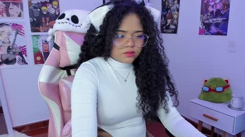 Snapshot of anyburkee chatting on 01.16.25 Any online show from 01.16.25