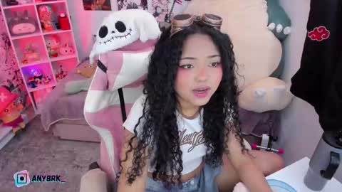 Snapshot of anyburkee chatting on 10.24.25 Any online show from 10.24.25