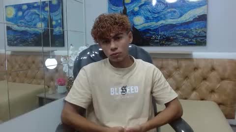 Snapshot of anyelotwink chatting on 12.21.25 anyelotwink online show from 12.21.25