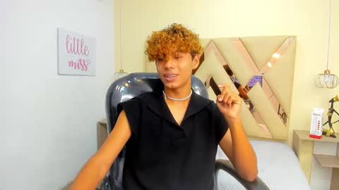 anyelotwink online show from 01.31.26