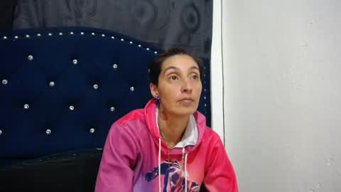 anyu online show from 01.12.25