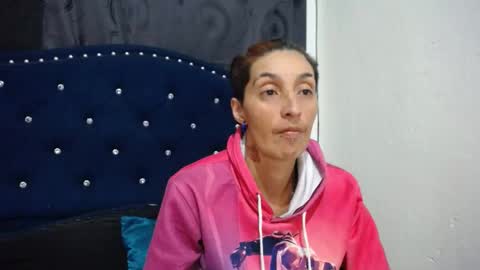 anyu online show from 03.08.25