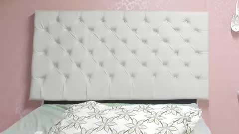 Aome Rainbow online show from 12.13.24