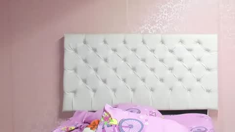 Aome Rainbow online show from 02.23.25