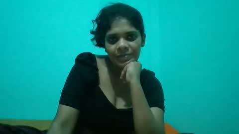 Snapshot of apa142817 chatting on 05.12.26 Aparalux online show from 05.12.26