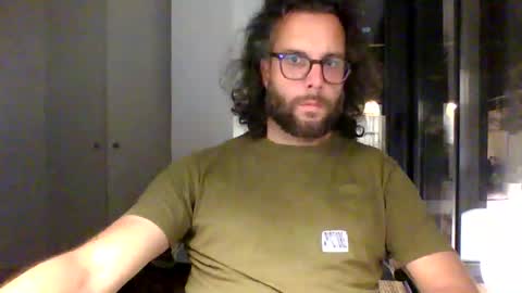 Snapshot of apc_3 chatting on 05.06.26 apc_3 online show from 05.06.26