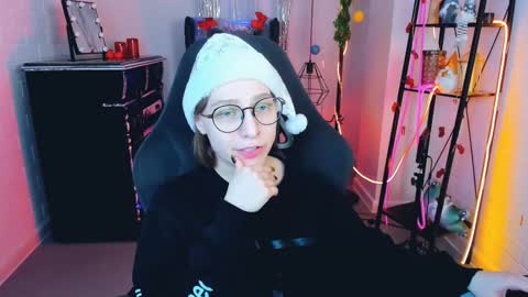 APHEX QUEEN online show from 12.25.24