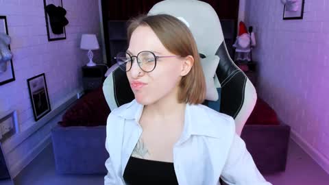 APHEX QUEEN online show from 01.11.25