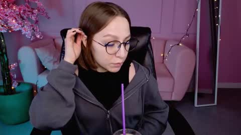 APHEX QUEEN online show from 02.28.25