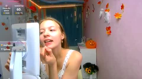 Aphrodite online show from 11.02.25