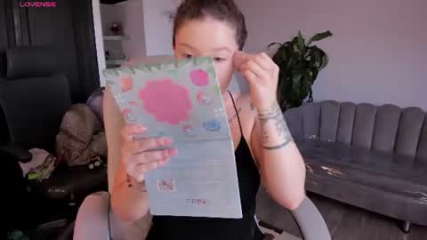 Snapshot of aphroditesweet chatting on 06.27.26 aphrodite online show from 06.27.26