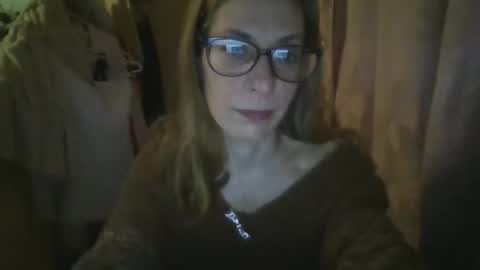 Snapshot of aphrodity_rox chatting on 06.05.26 Aphrodity Rox online show from 06.05.26