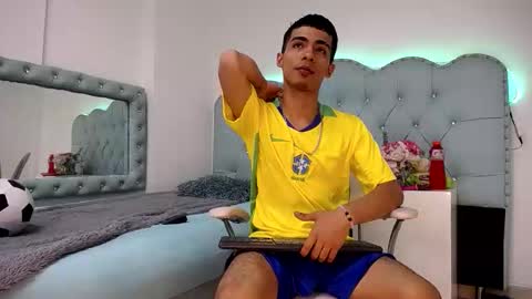 Snapshot of apolo_richards chatting on 02.11.26 Apolo Richards online show from 02.11.26