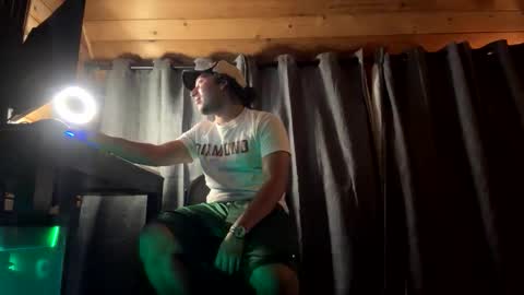 aponthier151 online show from 11.08.25