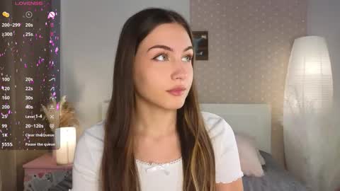 Vicki online show from 09.21.25