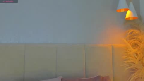 Snapshot of april_ebony18_ chatting on 01.12.26 April online show from 01.12.26