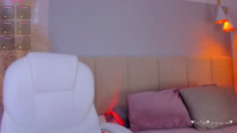 Snapshot of april_ebony18_ chatting on 06.16.26 April online show from 06.16.26