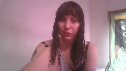 Snapshot of april_kitty chatting on 03.28.26 april_kitty online show from 03.28.26