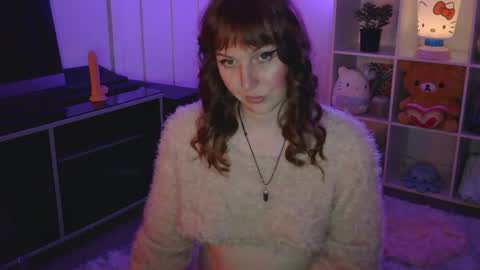 Snapshot of april_kitty chatting on 05.08.26 april_kitty online show from 05.08.26