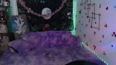 Snapshot of april_l6 chatting on 03.05.25 april_l6 online show from 03.05.25