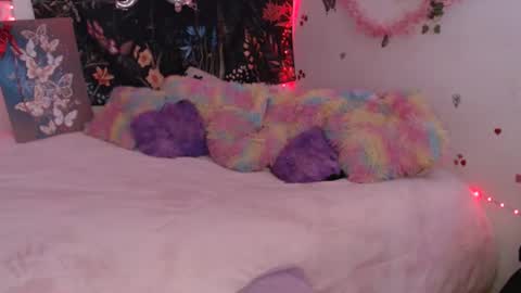 april_l6 online show from 03.15.26