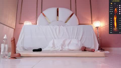              3pm to 930 pm colombia online show from 02.07.25