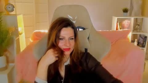 aprill_o_nill online show from 02.06.25