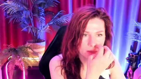 Snapshot of aprill_o_nill chatting on 04.29.26 aprill_o_nill online show from 04.29.26