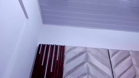 Snapshot of aprill_vagner chatting on 02.14.26 Aprill Vagner online show from 02.14.26