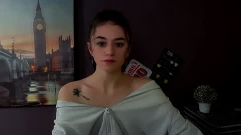 Snapshot of aprillswift_ chatting on 01.20.25 Aprill online show from 01.20.25