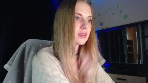 Snapshot of aqualen chatting on 05.14.26 aqualen online show from 05.14.26