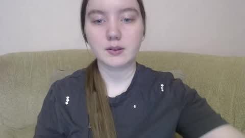 Josefin online show from 11.29.25