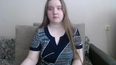 Snapshot of aquanarmin chatting on 05.07.26 Josefin online show from 05.07.26