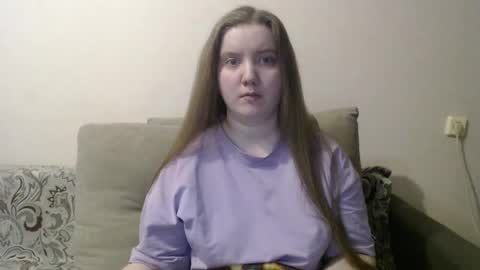 Snapshot of aquanarmin chatting on 05.12.26 Josefin online show from 05.12.26