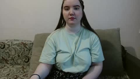 Snapshot of aquanarmin chatting on 05.23.26 Josefin online show from 05.23.26