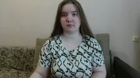 Snapshot of aquanarmin chatting on 05.25.26 Josefin online show from 05.25.26