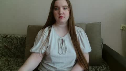 Snapshot of aquanarmin chatting on 05.27.26 Josefin online show from 05.27.26