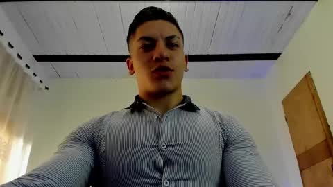 Jonathan online show from 02.05.25