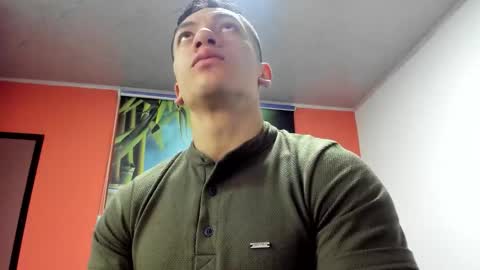 Jonathan online show from 12.05.25