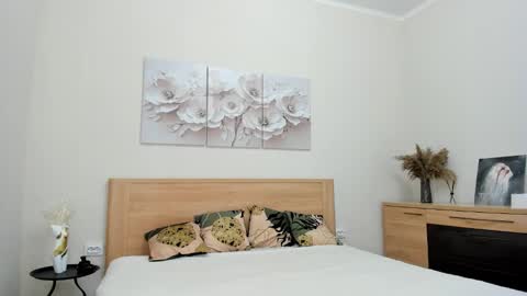 Lina online show from 09.27.25