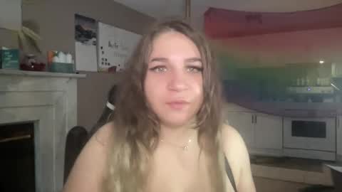 Snapshot of arabbustybeauty chatting on 01.02.25 BustyPrincessLeila online show from 01.02.25