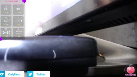Snapshot of arabella9619 chatting on 05.31.26 arabella9619 online show from 05.31.26