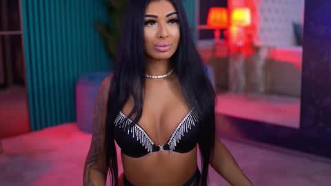 arabellaposh online show from 10.20.25