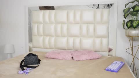   online show from 09.16.25