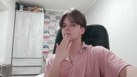 Snapshot of arcanetracer chatting on 05.19.26 Daniel online show from 05.19.26