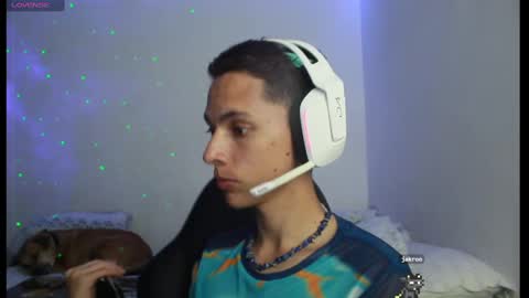 Snapshot of archi_love chatting on 02.28.25 ARCHIBALDO online show from 02.28.25