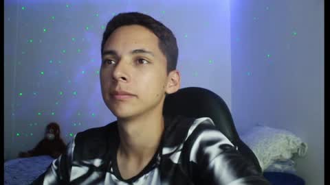 Snapshot of archi_love chatting on 03.12.25 ARCHIBALDO online show from 03.12.25